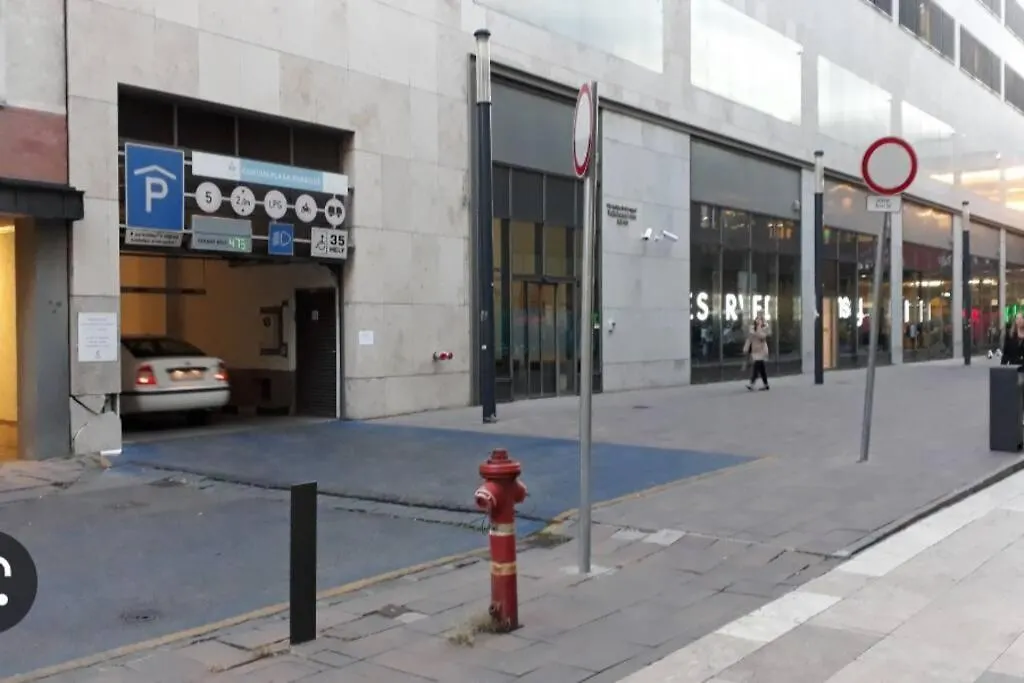 Trendy 2 Room Flat, Next To Corvin Mall Free Huge Garage! Ac,Dishwasher,Washmachine, Smart Tv Budapest 0*,