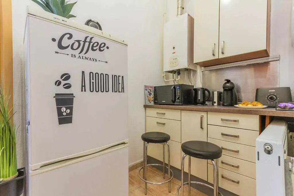 Trendy 2 Room Flat, Next To Corvin Mall Free Huge Garage! Ac,Dishwasher,Washmachine, Smart Tv Budapest Apartment