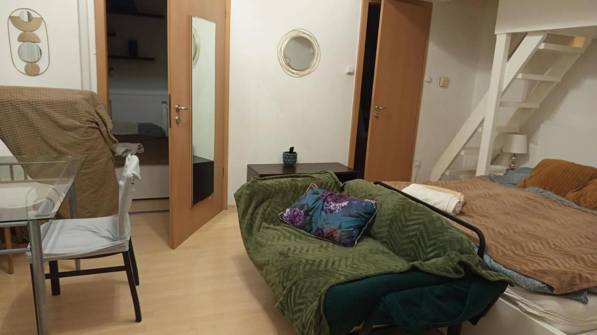 Apartment Trendy 2 Room Flat, Next To Corvin Mall Free Huge Garage! Ac,Dishwasher,Washmachine, Smart Tv Budapest